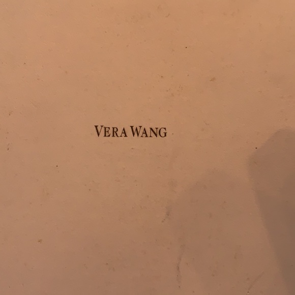Vera Wang Leather Picture Frame. 5x7. NWT - Picture 4 of 6